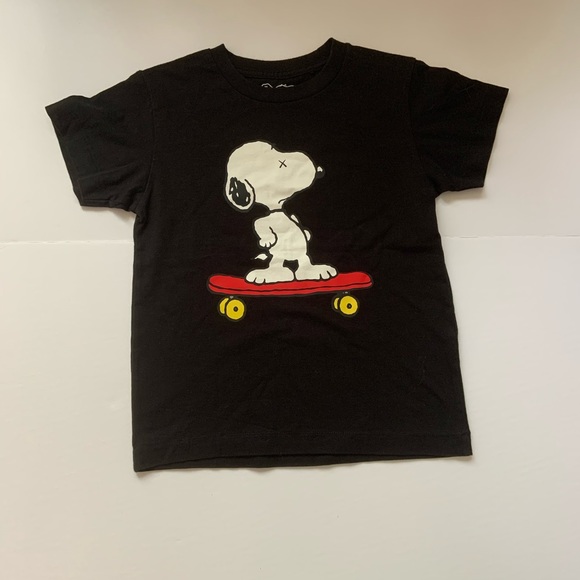 Uniqlo Other - Uniqlo Snoopy Kids T-shirt